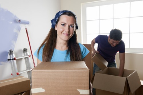 Professional removal company Greenwich supporting a smooth move